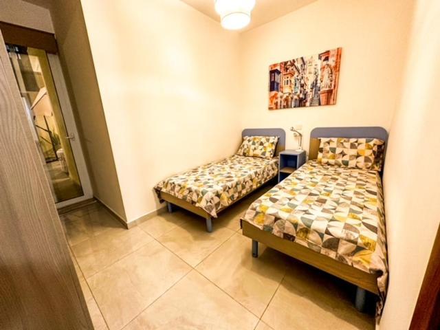Apartament Sliema Jacuzzi Flat Zewnętrze zdjęcie