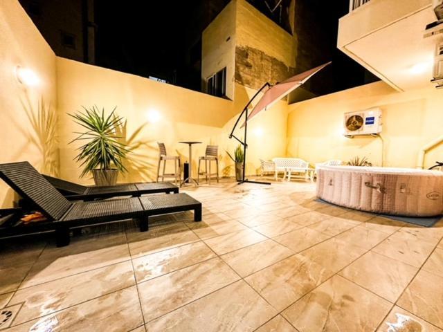 Apartament Sliema Jacuzzi Flat Zewnętrze zdjęcie